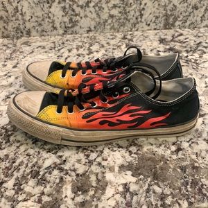 Flame print Lo top converse